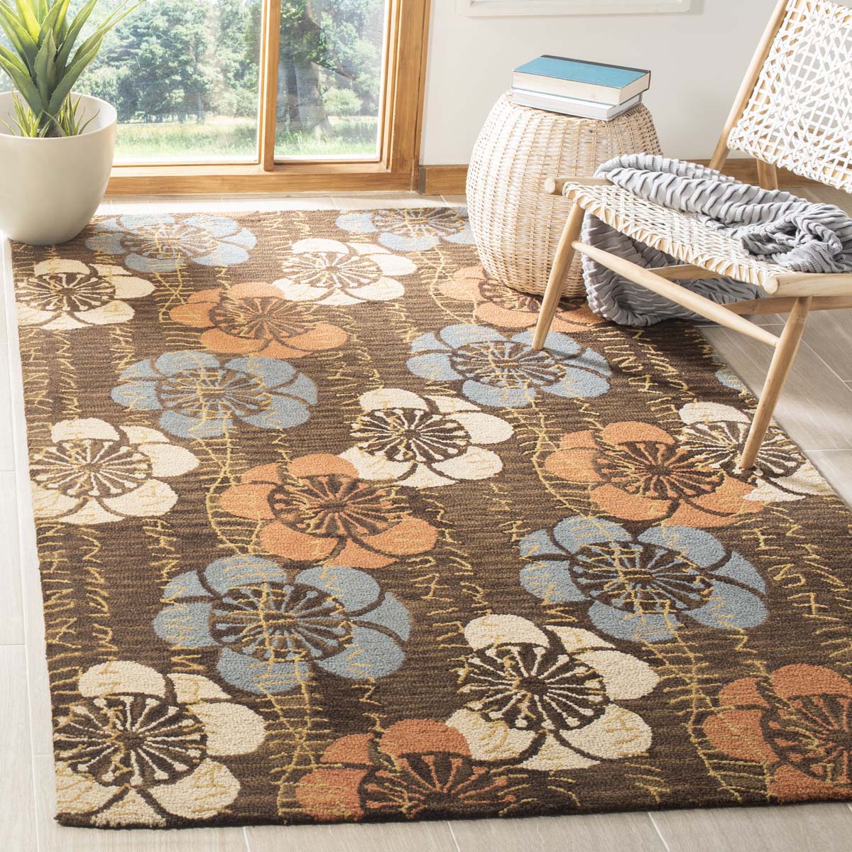 Safavieh Blossom 923 Rug, BLM923 - Brown / Multi