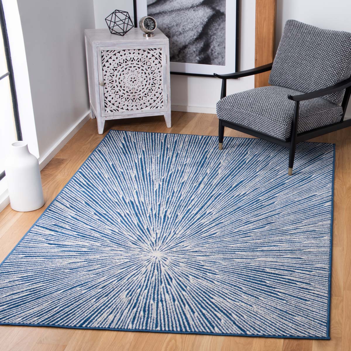 Safavieh Belmont 136 Rug, BMT136 - Navy / Grey