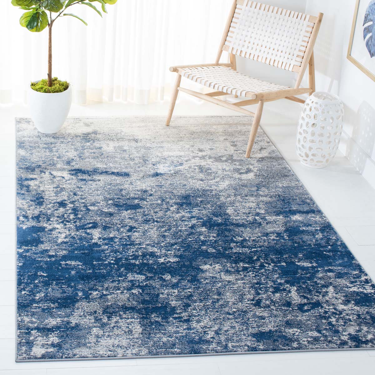 Safavieh Brentwood 822 Rug, Blue, BNT822 - Grey / Navy