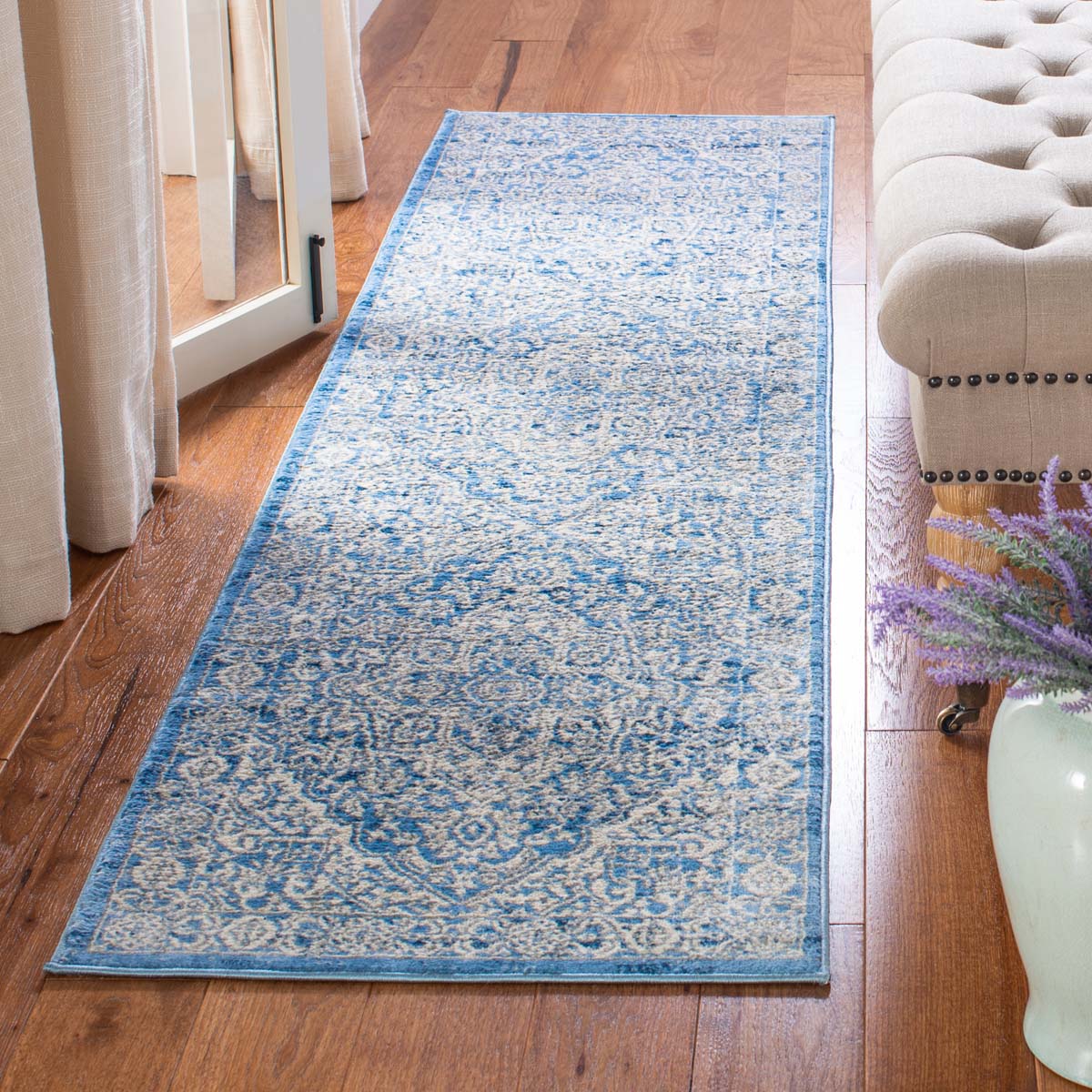 Safavieh Brentwood 832 Rug, Blue, BNT832 - Ivory / Navy