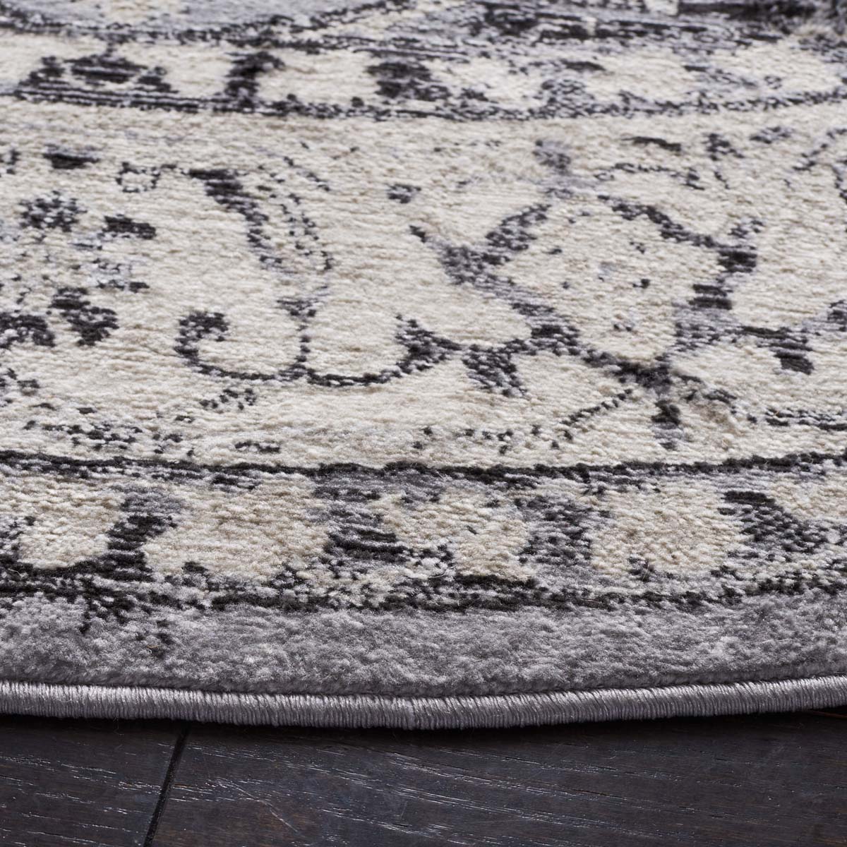 Safavieh Brentwood 851 Rug, Grey, BNT851 - Grey / Black