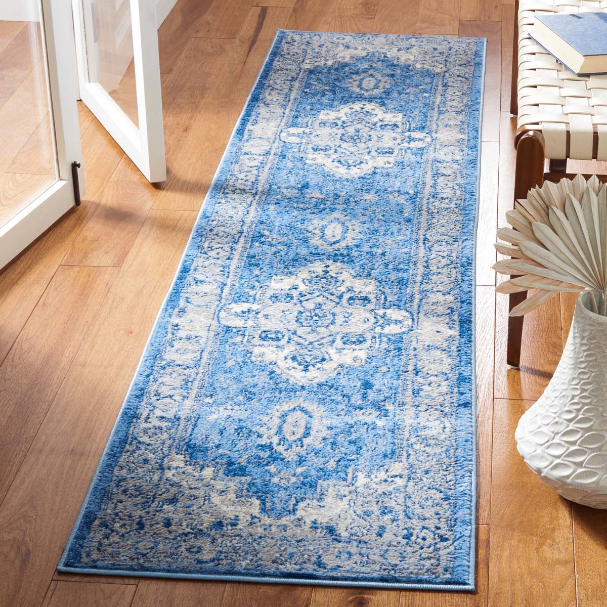 Safavieh Brentwood 851 Rug, Grey, BNT851 - Blue / Grey