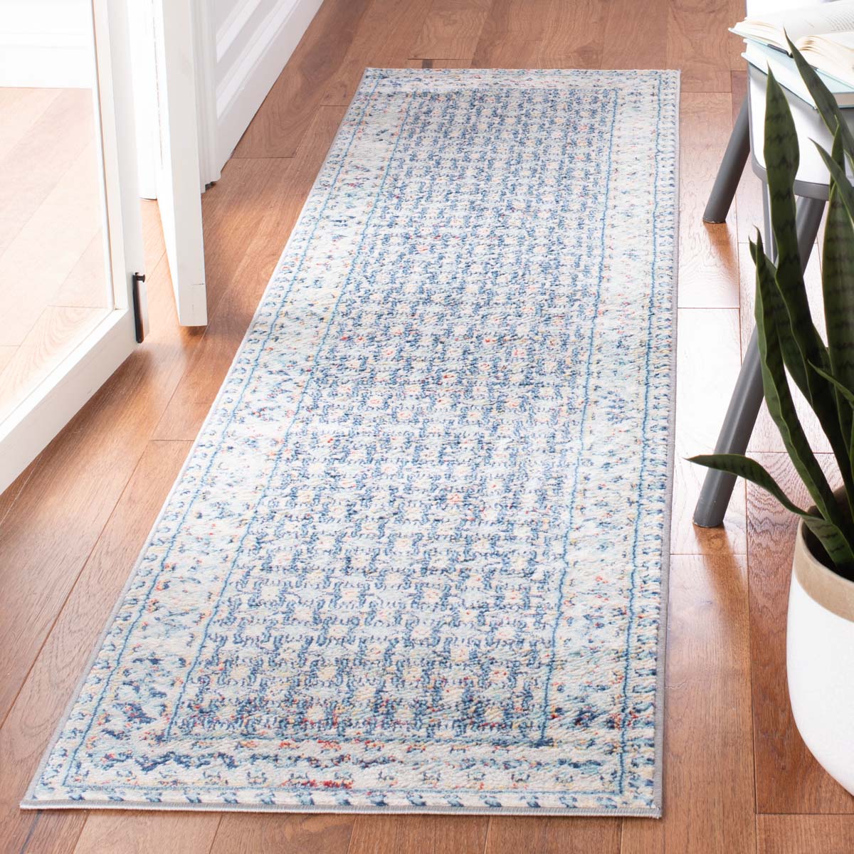 Safavieh Brentwood 899 Rug, Blue, BNT899 - Blue / Yellow