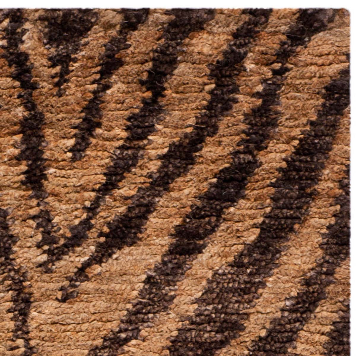 Safavieh Bohemian 224 Rug, BOH224 - Natural / Black