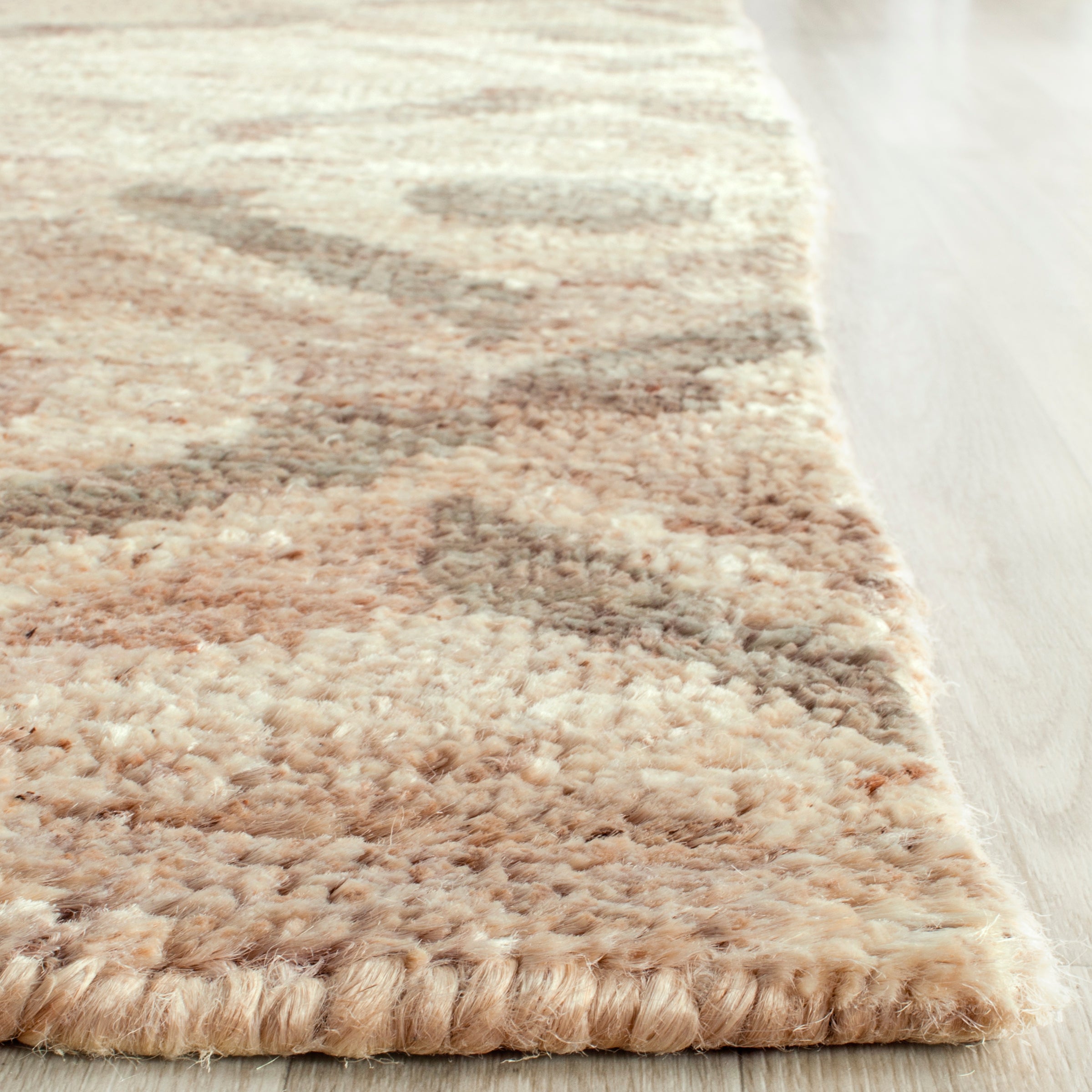 Safavieh Bohemian 633 Rug, BOH633 - Bleach / Brown