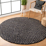 Safavieh Bohemian 702 Rug, BOH702 - Black / Ivory