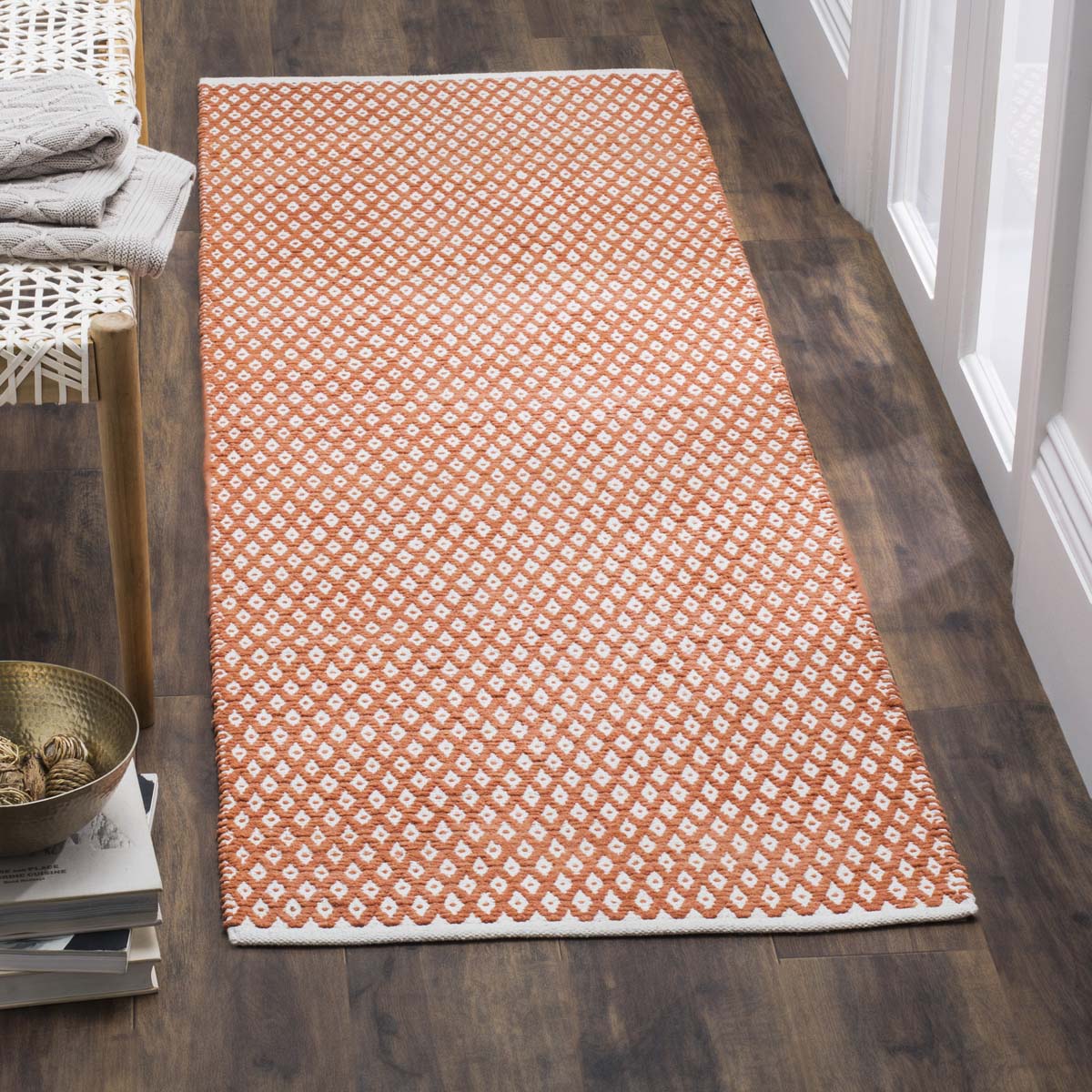 Safavieh Boston 685 Rug, BOS685 - Orange