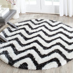 Safavieh Barcelona Shag 320 Rug, BSG320 - Graphite / Ivory