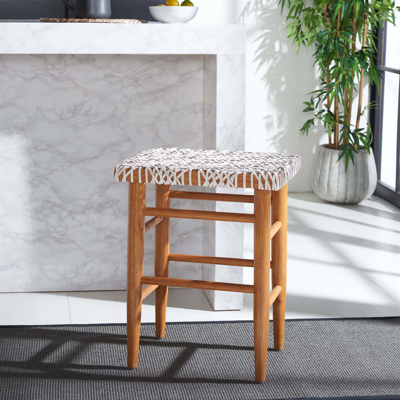 Safavieh Kaleo Woven Leather Counter Stool , BST1016 - White / Natural