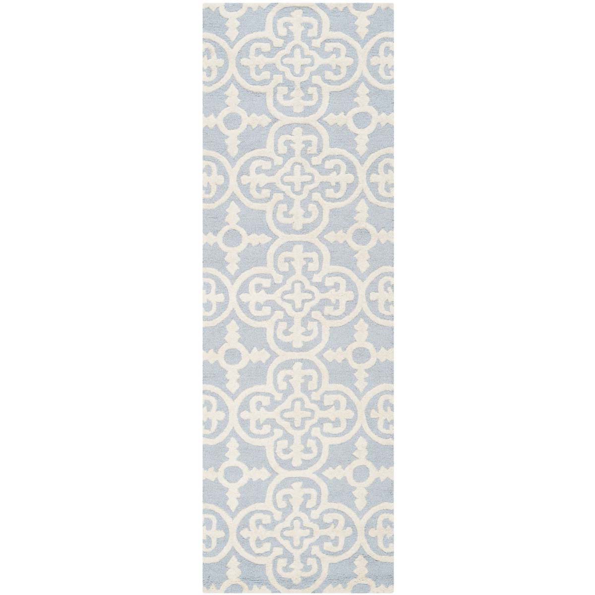 Safavieh Cambridge 133 Rug, CAM133 - Light Blue / Ivory