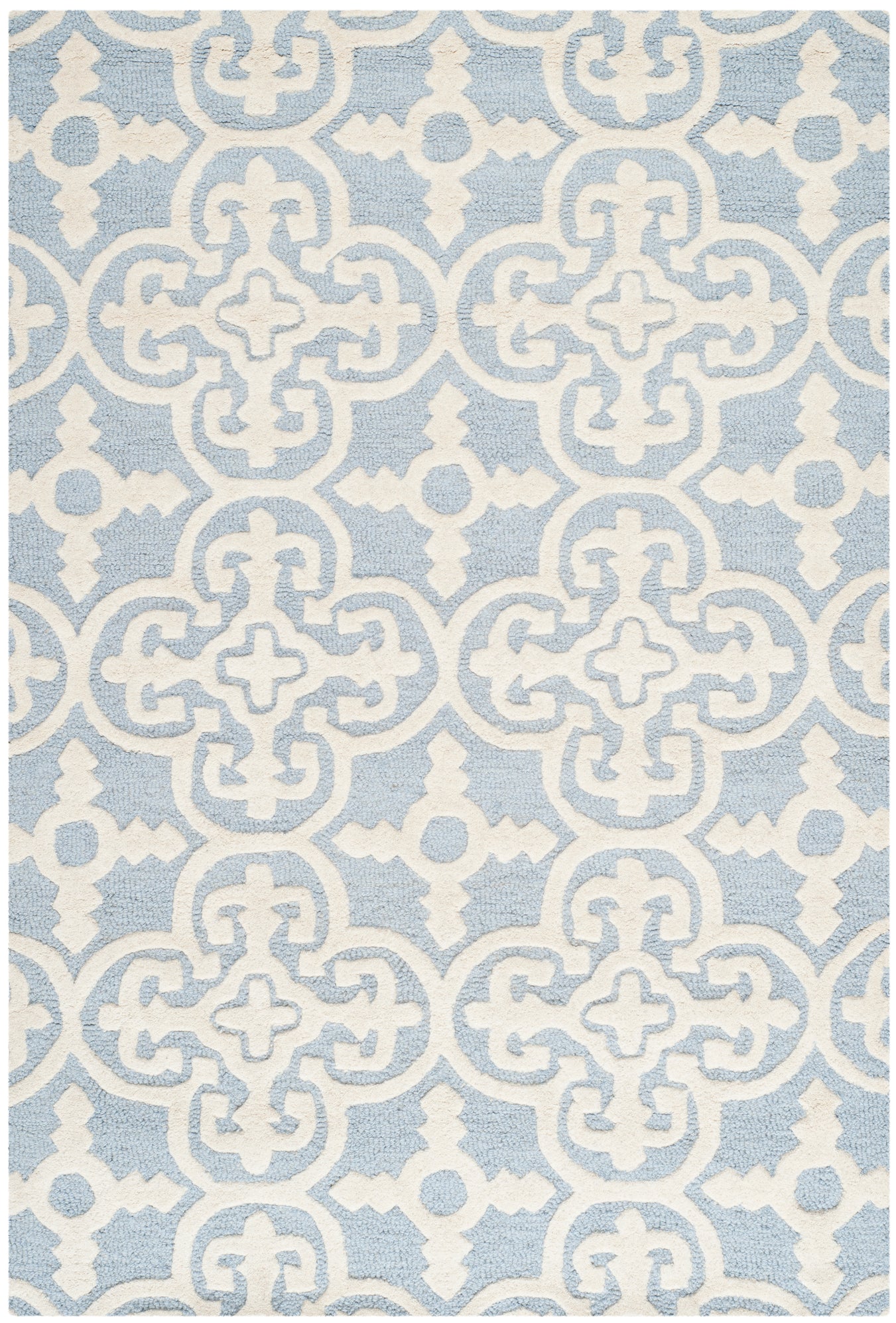 Safavieh Cambridge 133 Rug, CAM133 - Light Blue / Ivory