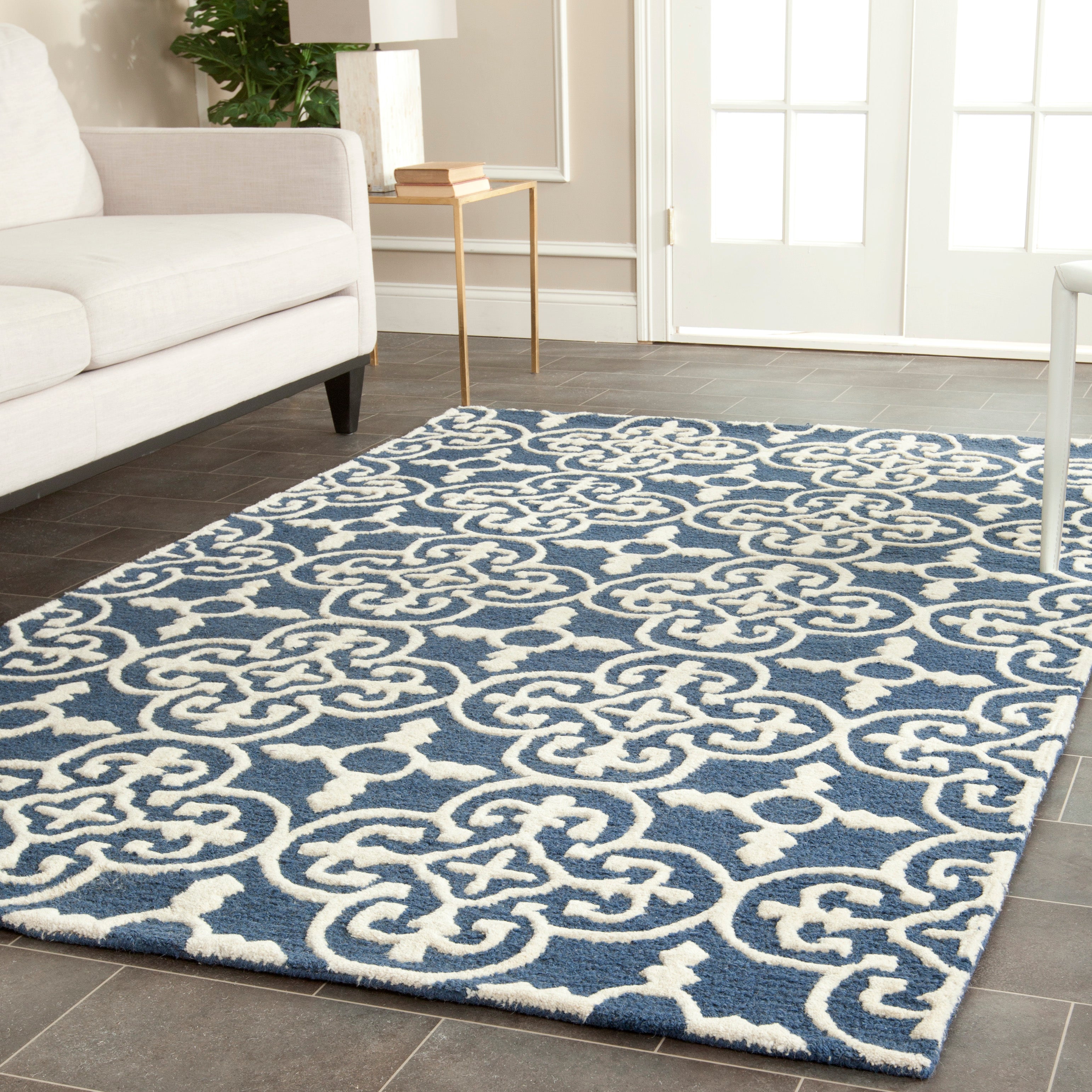 Safavieh Cambridge 133 Rug, CAM133 - Navy / Ivory