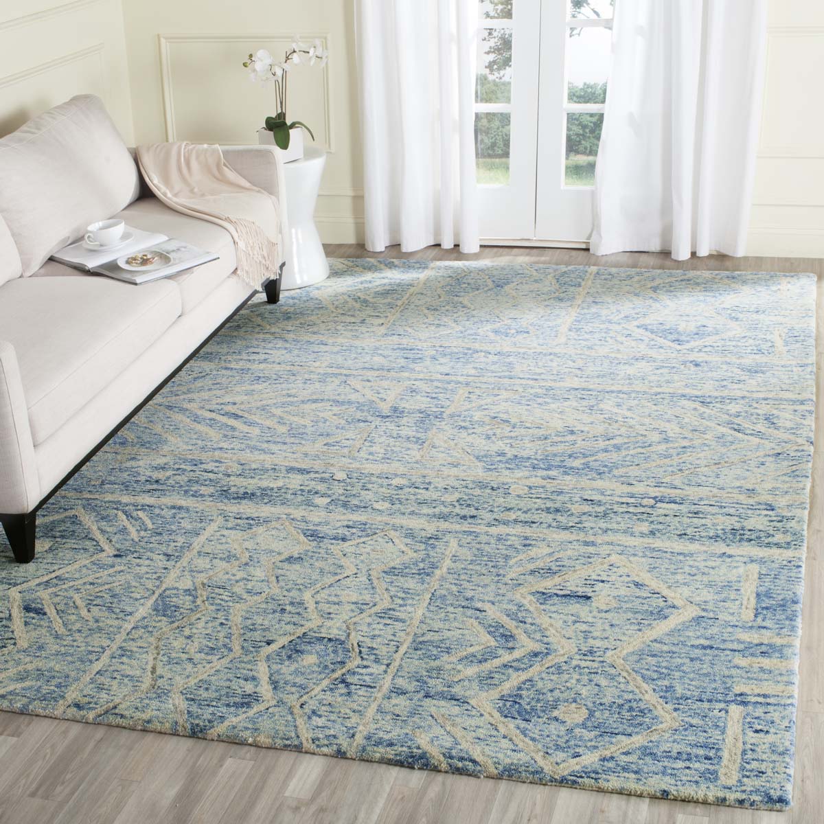 Safavieh Chatham 764 Rug, CHT764 - Blue / Ivory