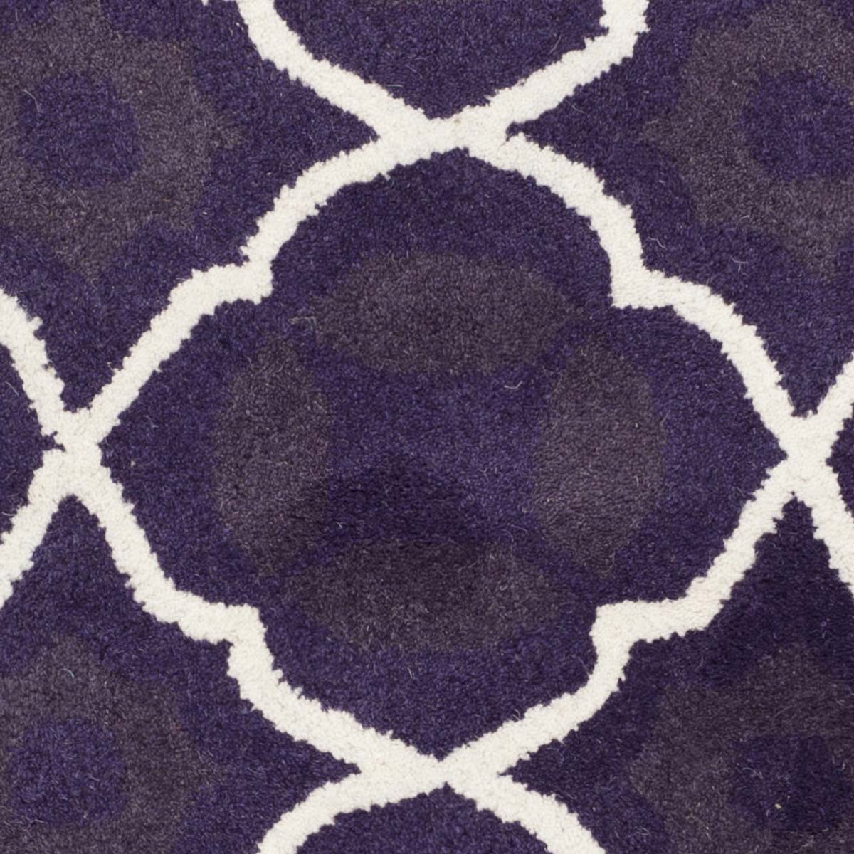 Safavieh Chatham 821 Rug, CHT821 - Purple / Ivory