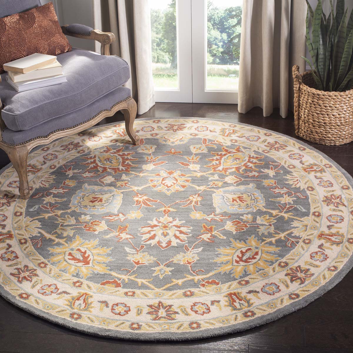 Safavieh Classic 934 Rug, CL934 - Dark Grey / Ivory