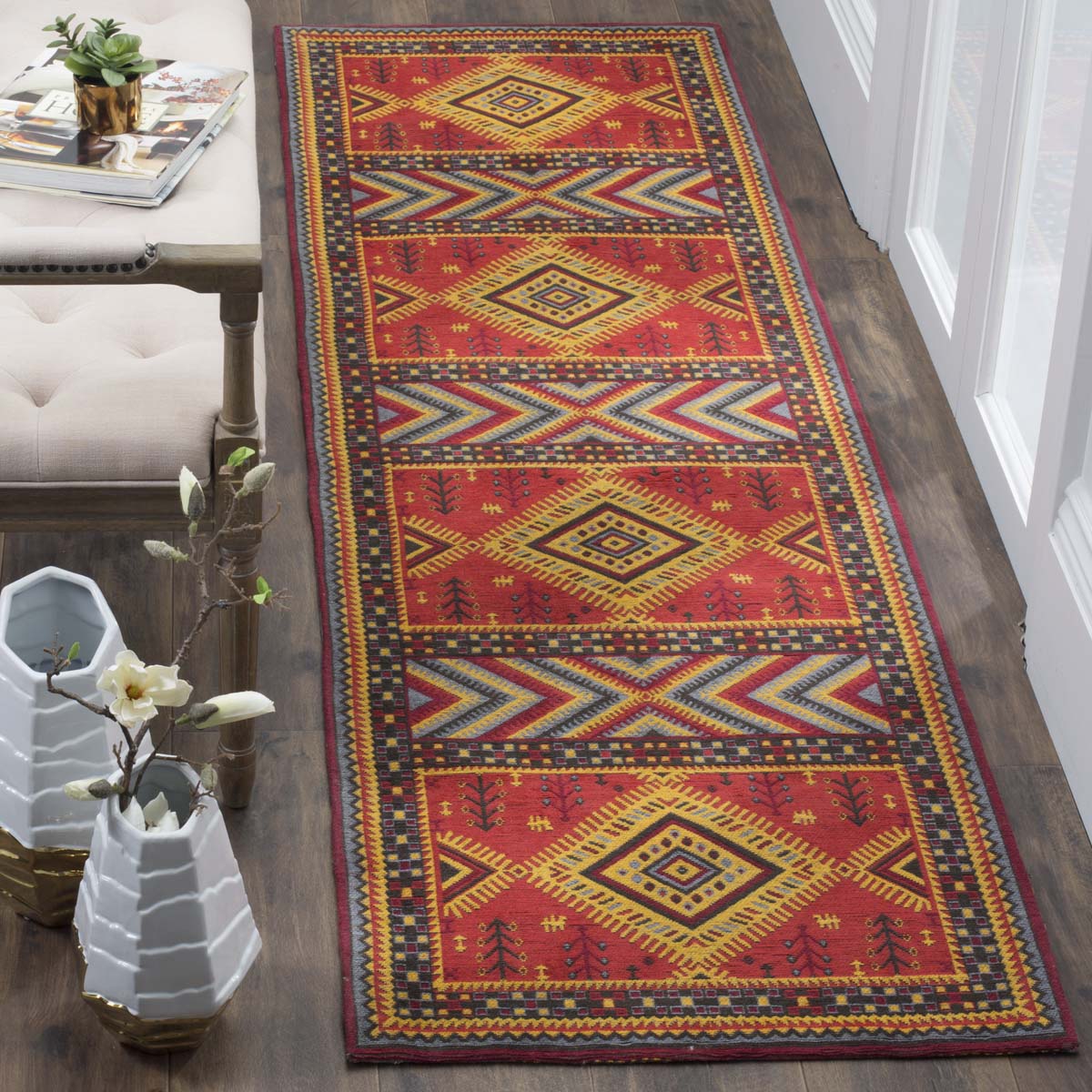 Safavieh Classic Vintage 511 Rug, CLV511 - Red / Slate