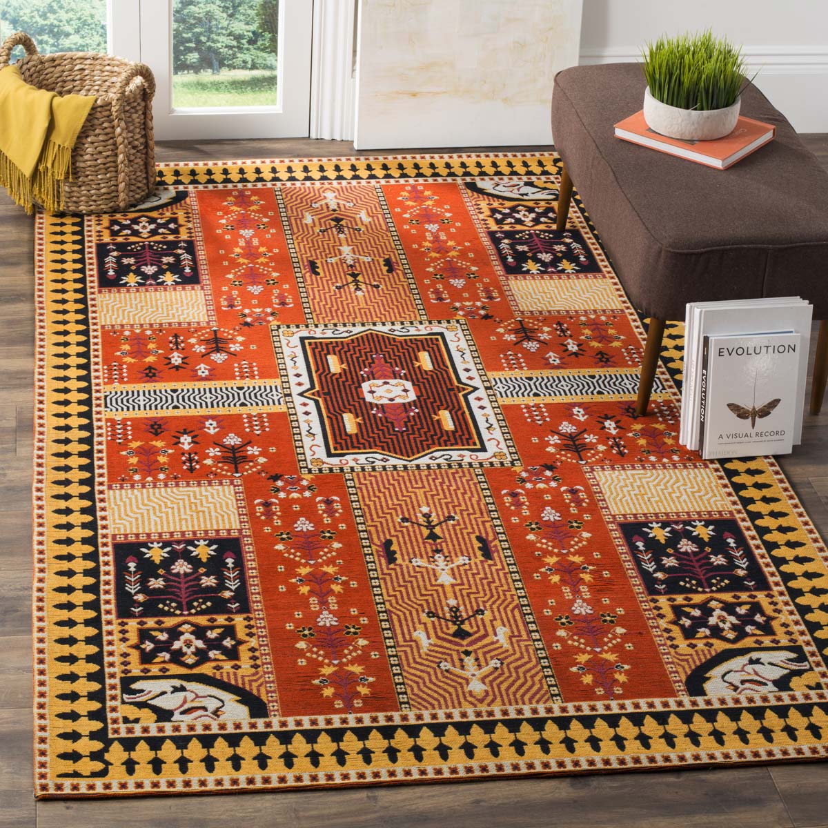 Safavieh Classic Vintage 512 Rug, CLV512 - Orange / Gold