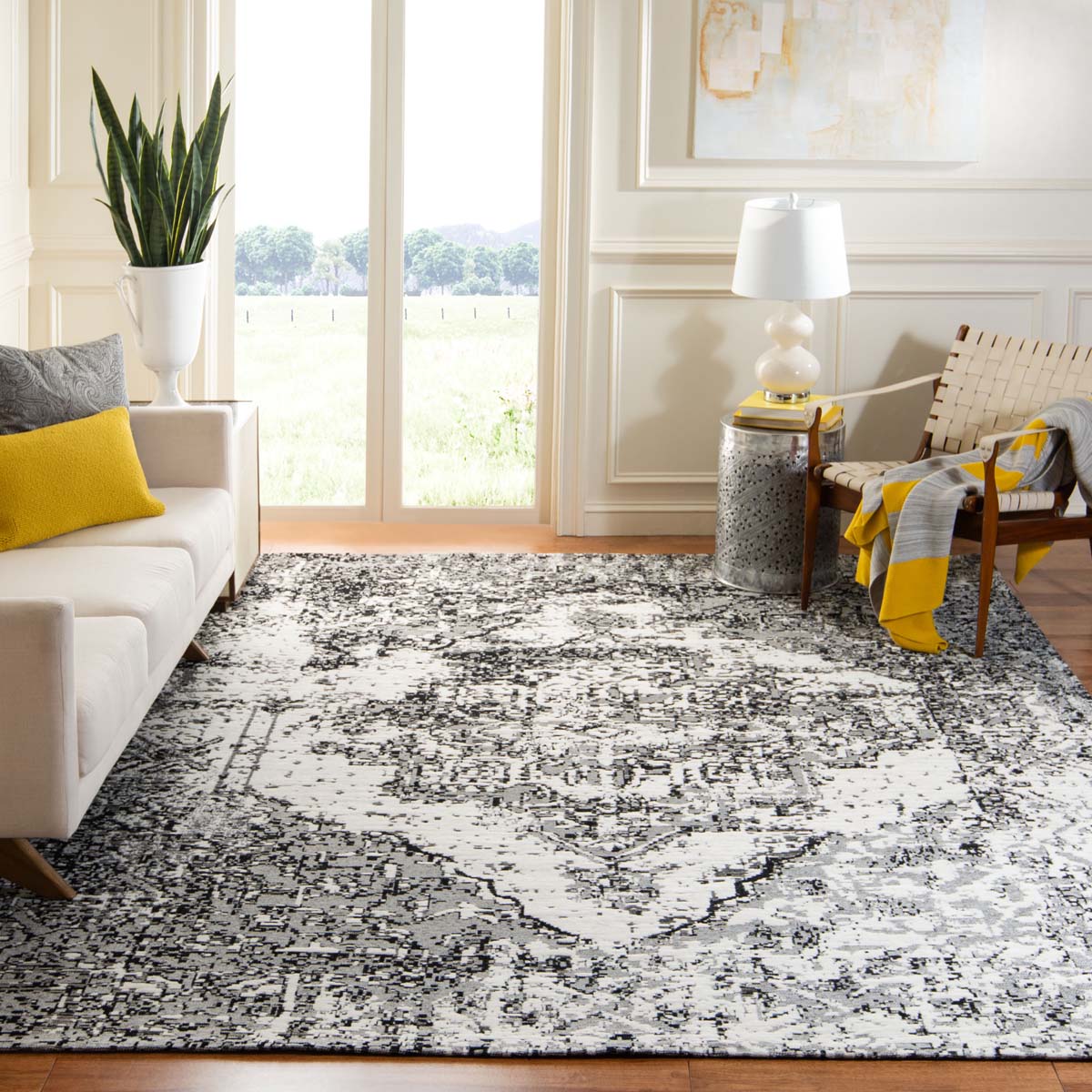 Safavieh Classic Vintage 703 Rug, CLV703 - Grey / Ivory