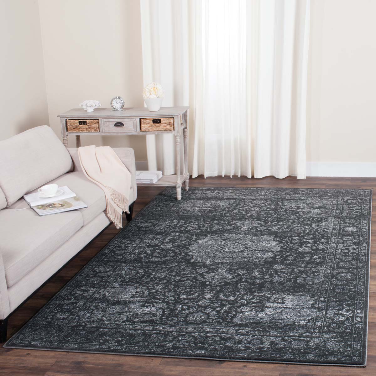 Safavieh Carnegie 631 Rug, CNG631 - Dark Grey / Cream