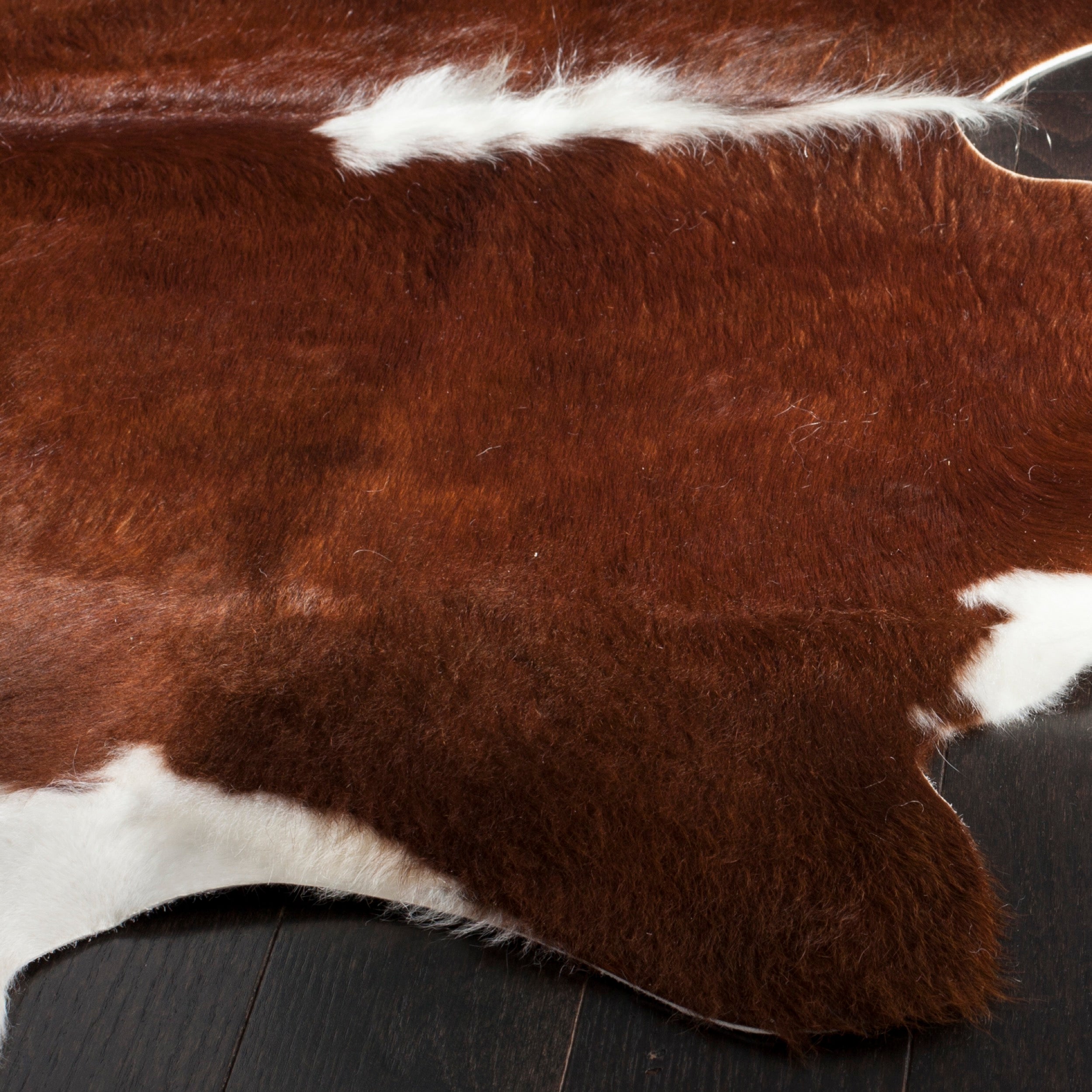 Safavieh Cow Hide 211 Rug, COH211 - Brown / White