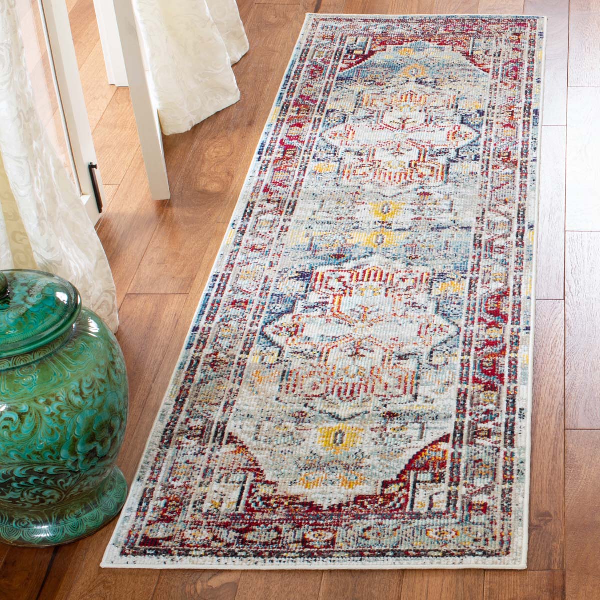 Safavieh Crystal 503 Rug, CRS503 - Light Blue / Red