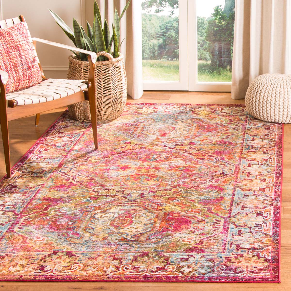 Safavieh Crystal 516 Rug, CRS516 - Fuchsia / Light Blue