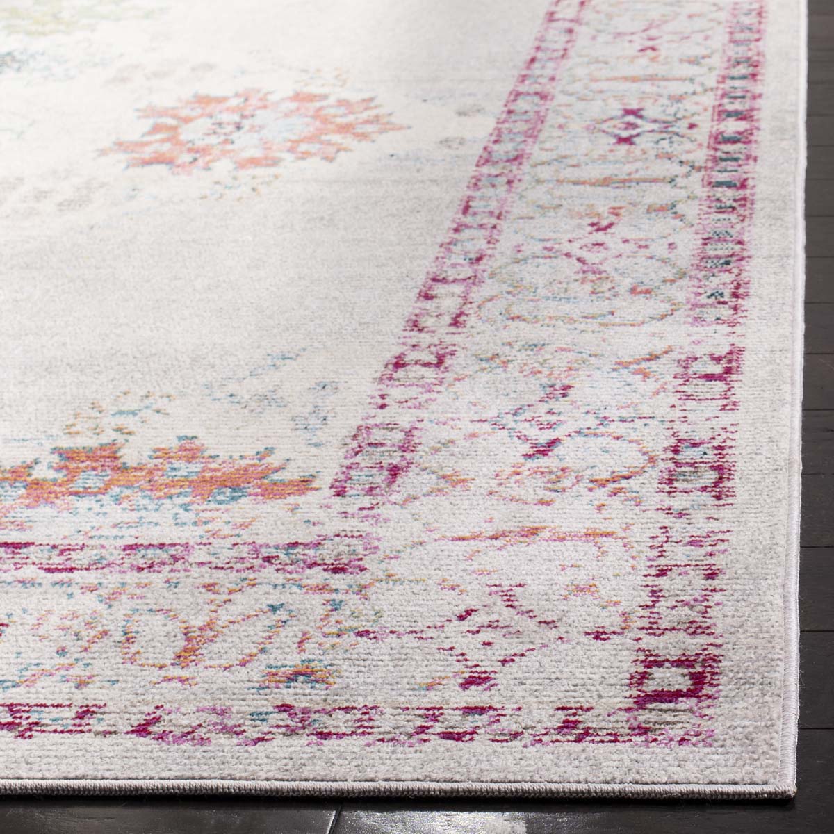 Safavieh Crystal 522 Rug, CRS522 - Cream / Grey