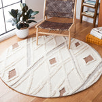 Safavieh Casablanca 975 Rug, CSB975 - Ivory / Brown