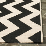 Safavieh Courtyard 245 Rug, CY6245 - BLACK / BEIGE