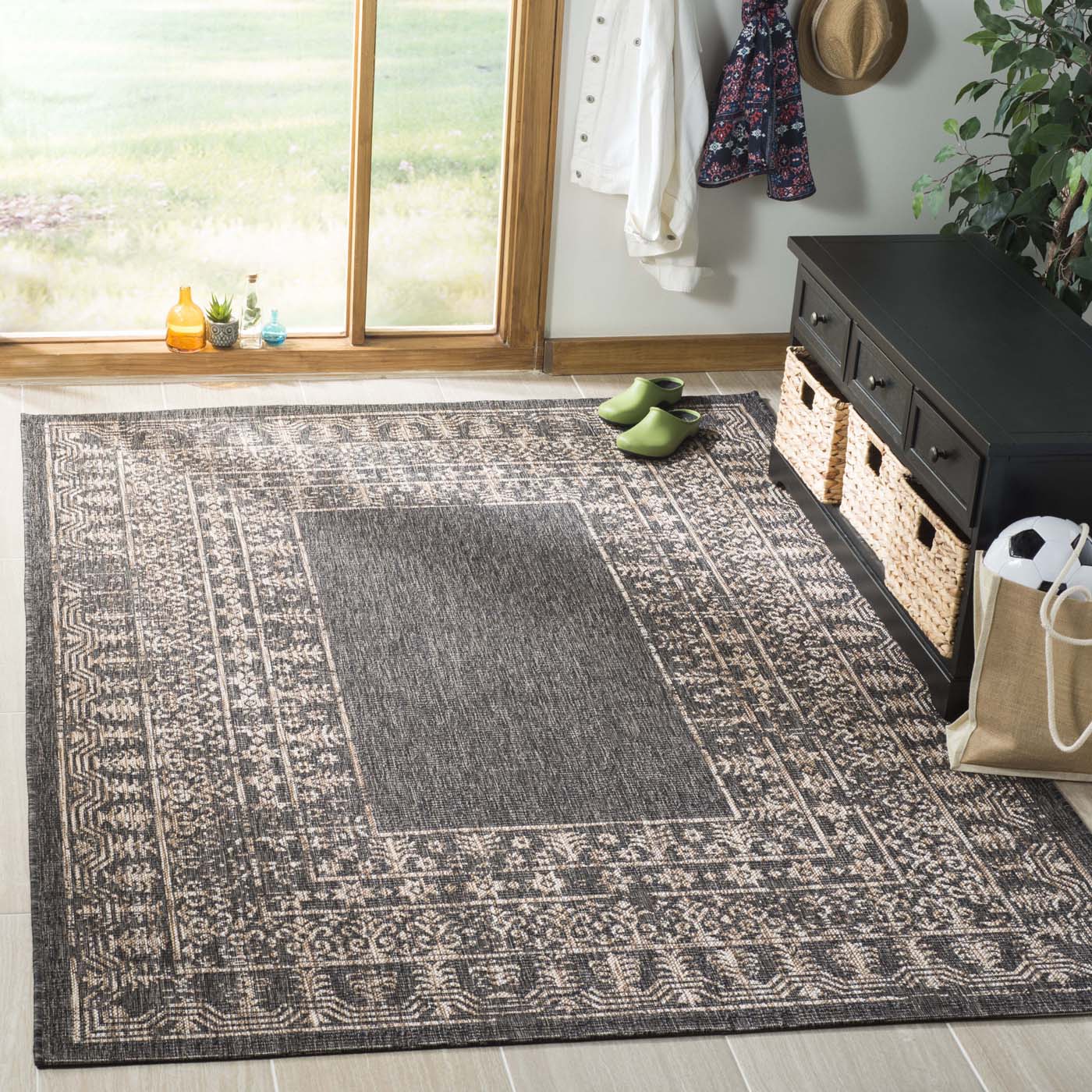 Safavieh Courtyard 482 Rug, CY8482 - BLACK / NATURAL