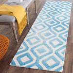 Safavieh Dip Dye 679 Rug, DDY679 - Ivory / Blue