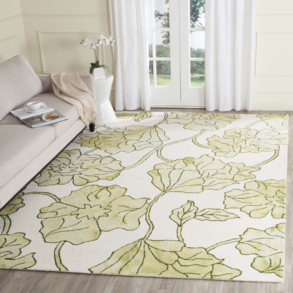 Safavieh Dip Dye 683 Rug, DDY683 - Ivory / Light Green