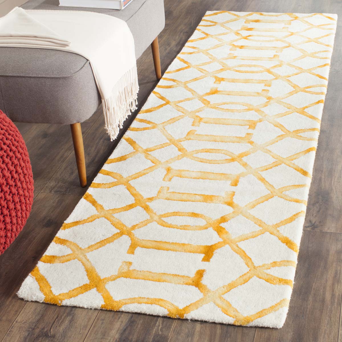 Safavieh Dip Dye 712 Rug, DDY712 - Ivory / Gold