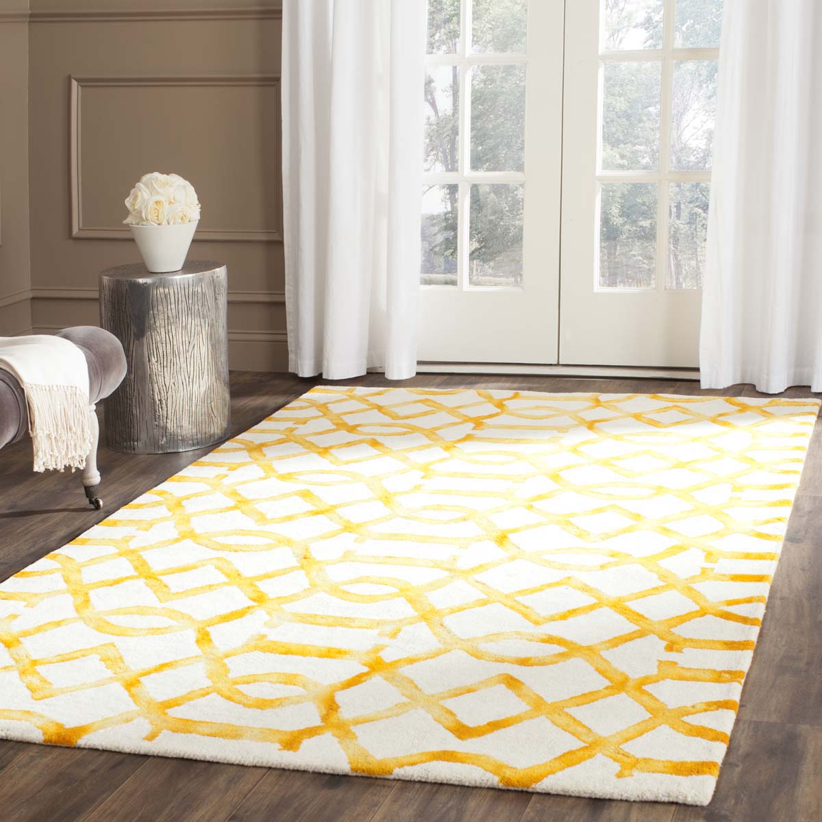 Safavieh Dip Dye 712 Rug, DDY712 - Ivory / Gold