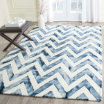 Safavieh Dip Dye 715 Rug, DDY715 - Ivory / Navy