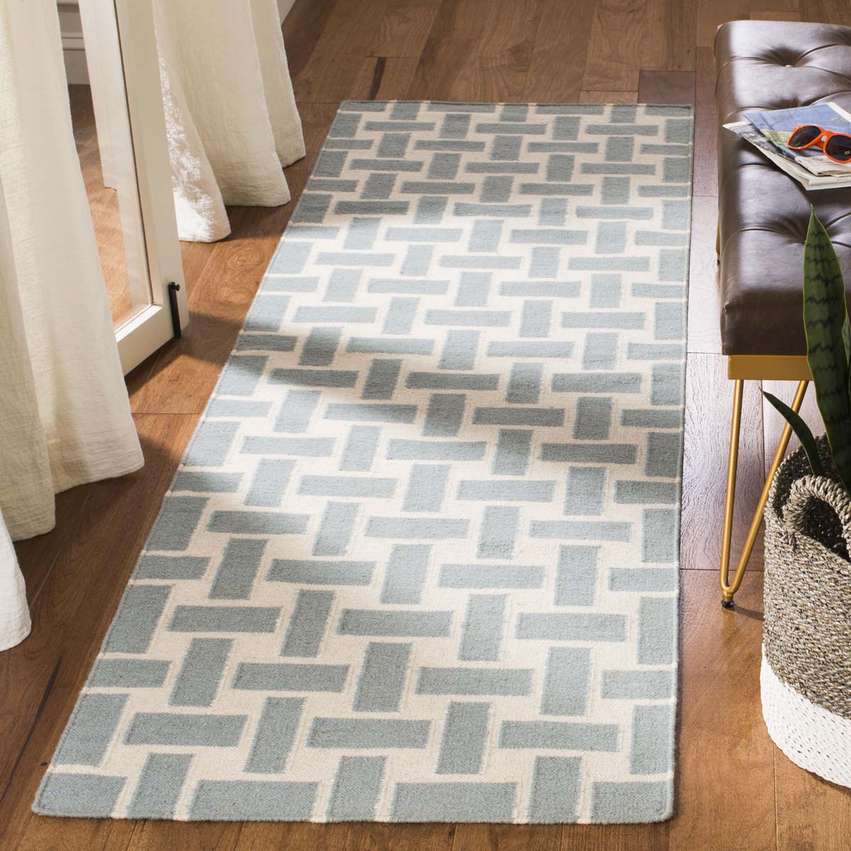 Safavieh Dhurries 201 Rug, DHU201 - Turquoise / Ivory