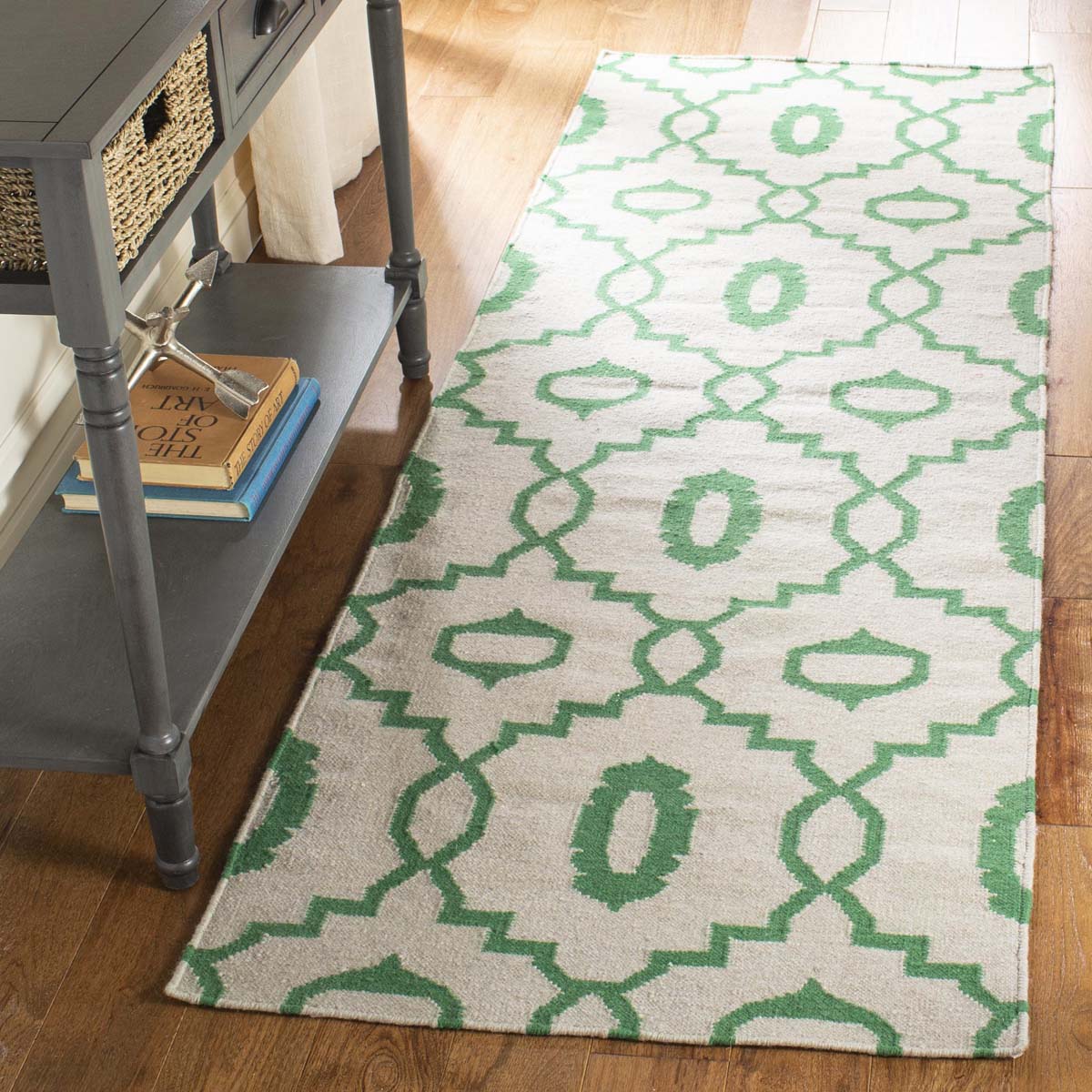 Safavieh Dhurries 205 Rug, DHU205 - Ivory / Green