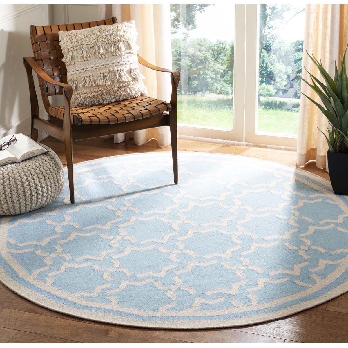 Safavieh Dhurries 545 Rug, DHU545 - Light Blue / Ivory