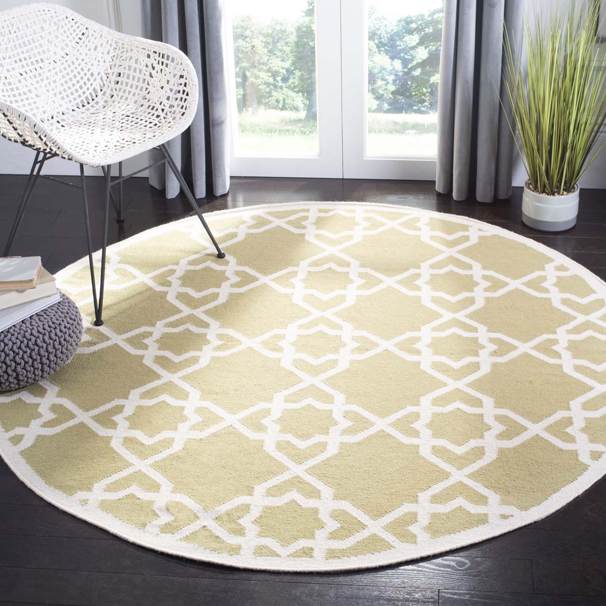 Safavieh Dhurries 548 Rug, DHU548 - Olive / Ivory