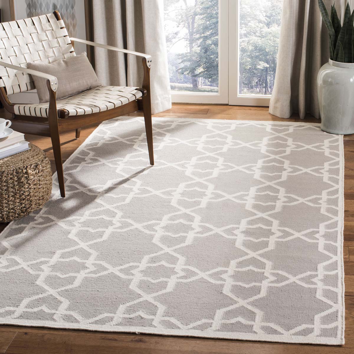 Safavieh Dhurries 548 Rug, DHU548 - Grey / Ivory