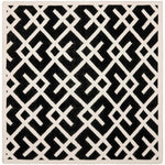 Safavieh Dhurries 552 Rug, DHU552 - Black / Ivory