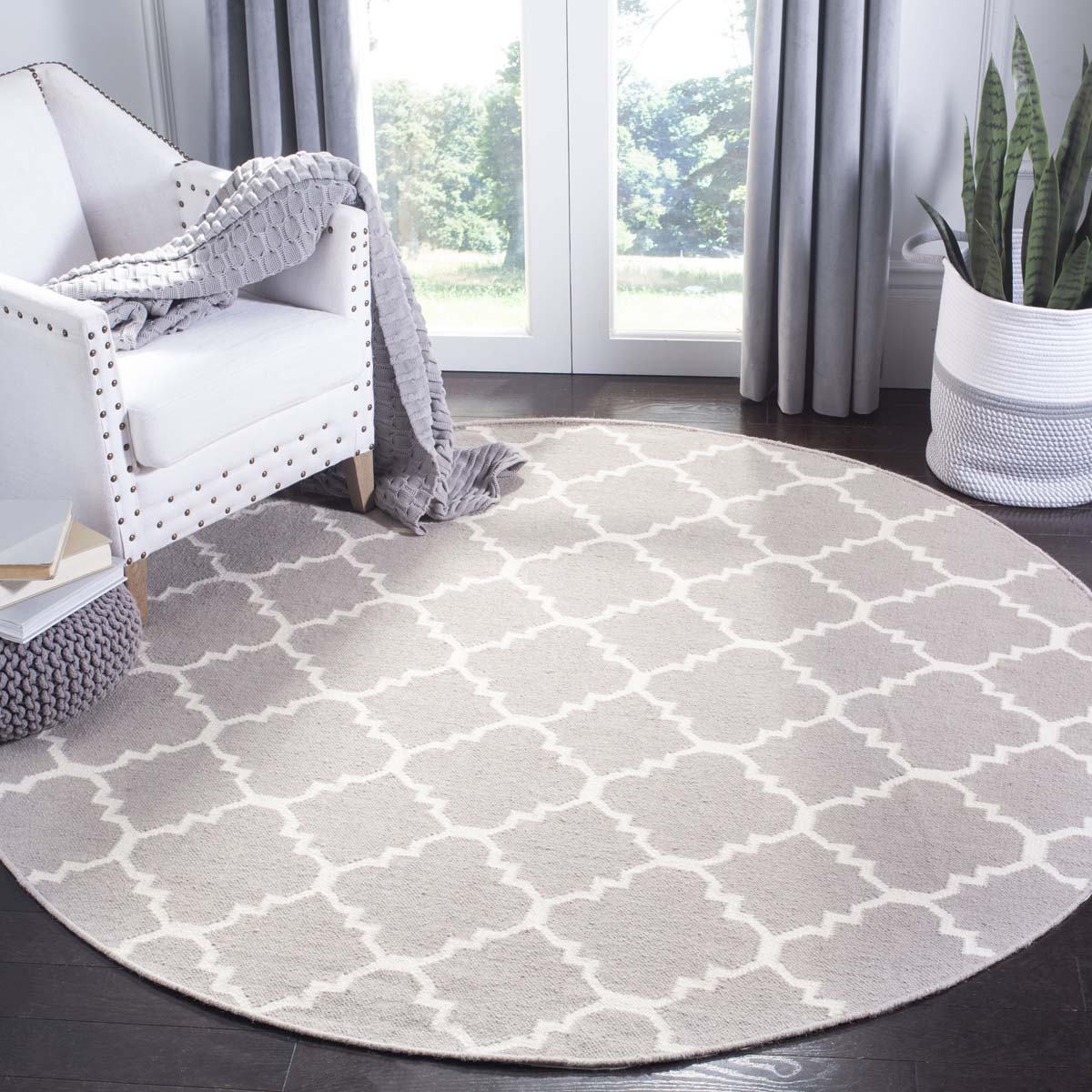 Safavieh Dhurries 554 Rug, DHU554 - Grey / Ivory