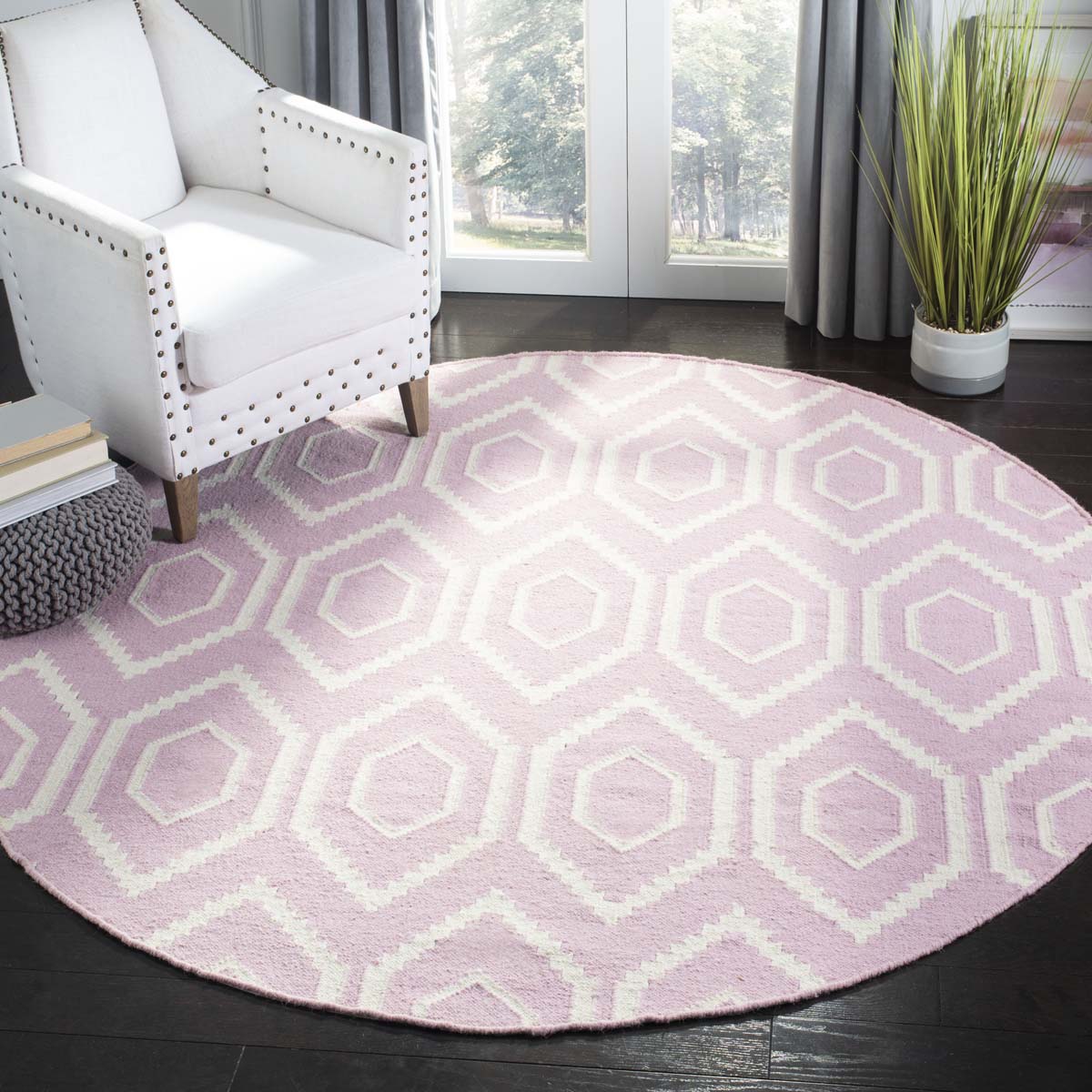 Safavieh Dhurries 556 Rug, DHU556 - Pink / Ivory