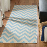 Safavieh Dhurries 557 Rug, DHU557 - Blue / Ivory