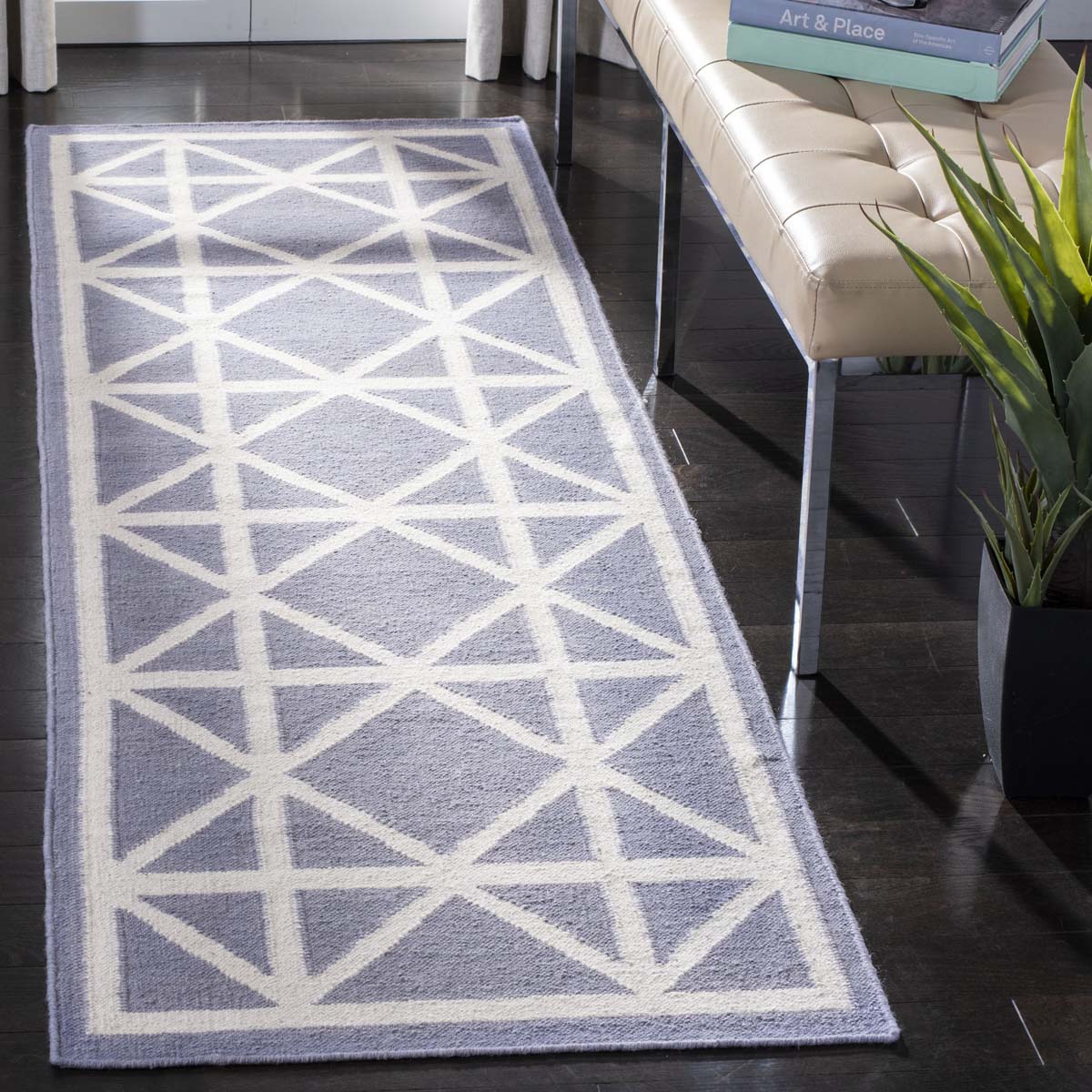 Safavieh Dhurries 558 Rug, DHU558 - Purple / Ivory