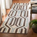 Safavieh Dhurries 563 Rug, DHU563 - Ivory / Multi