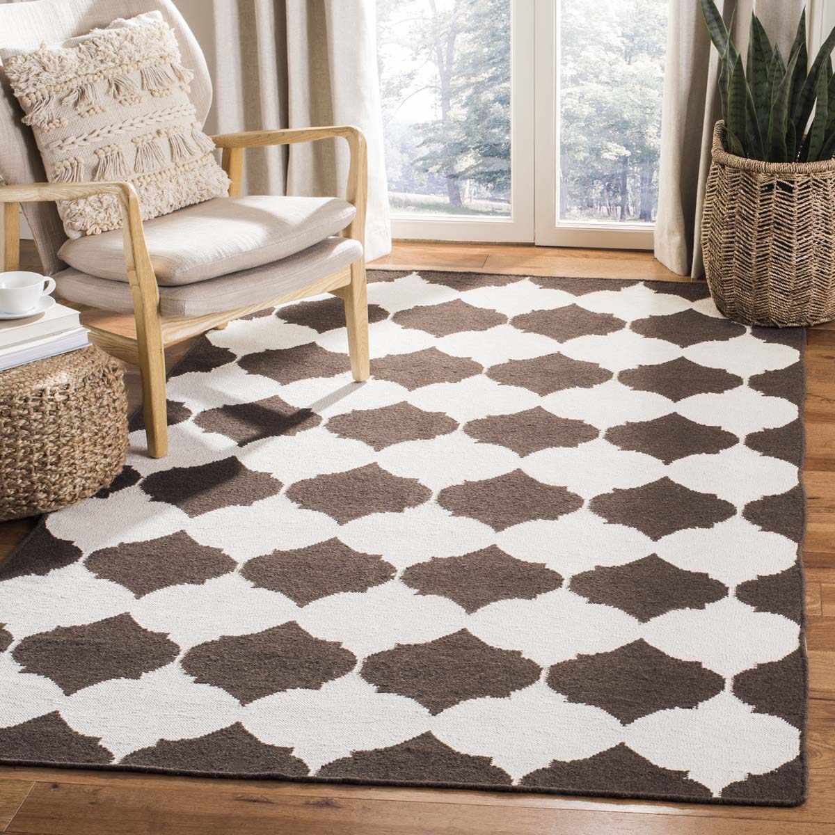 Safavieh Dhurries 624 Rug, DHU624 - Brown / Ivory