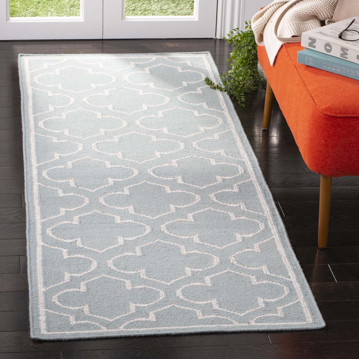 Safavieh Dhurries 625 Rug, DHU625 - Blue / Ivory