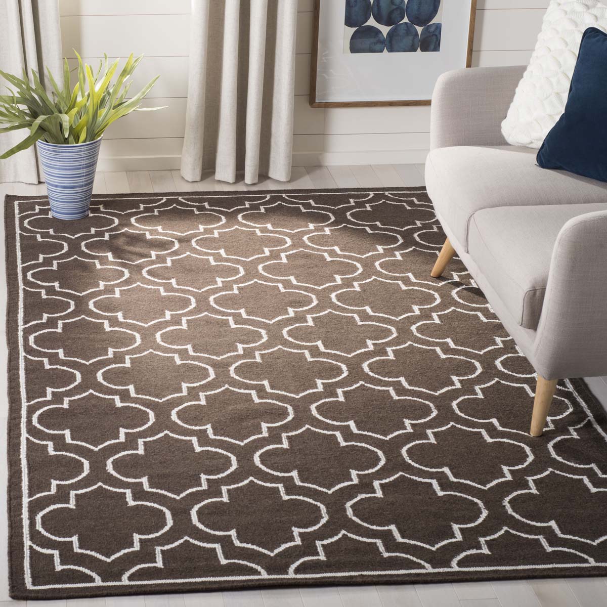 Safavieh Dhurries 625 Rug, DHU625 - Brown / Ivory