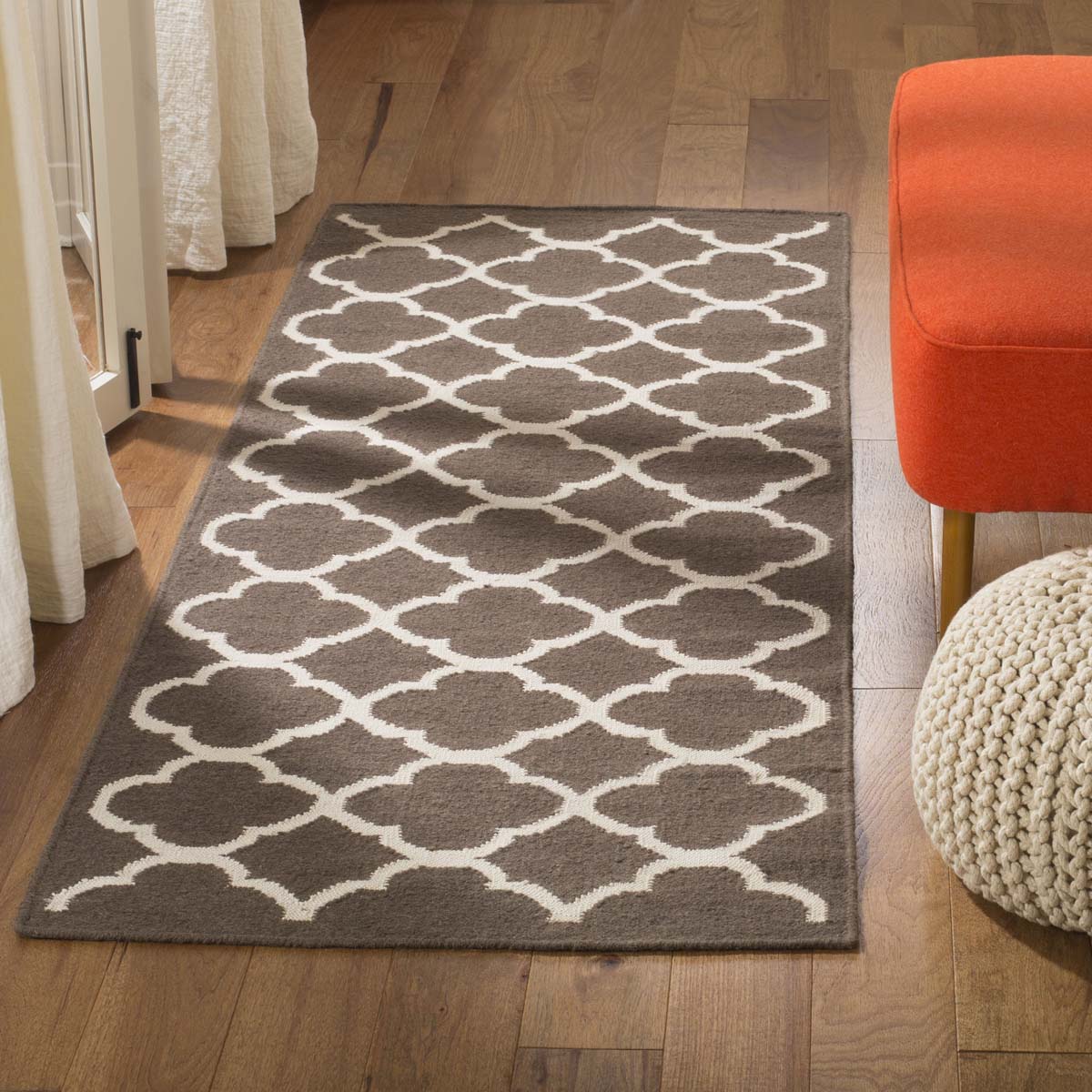 Safavieh Dhurries 627 Rug, DHU627 - Brown / Ivory